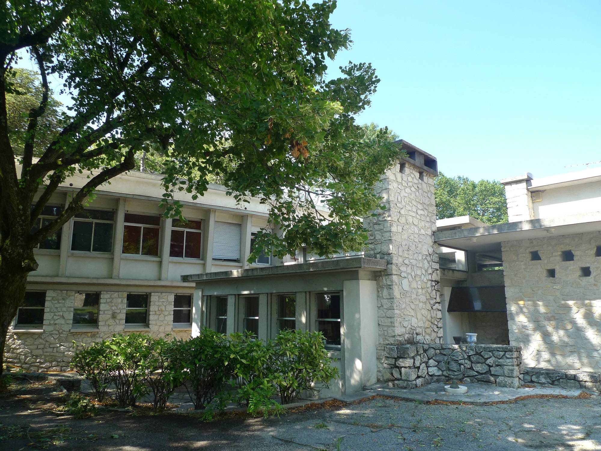 Très belle villa d'architecte des années 60, secteur Montélimar